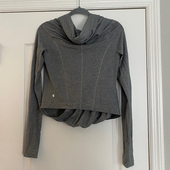 Lululemon sweater - Picture 3 of 5
